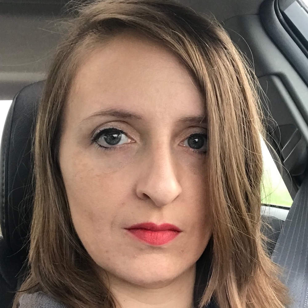 Meet your Posher, Tina